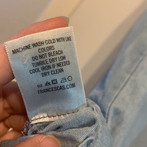 Francesca’s Ruffle Sleeve Dress - Size Medium - Picture 3 of 6